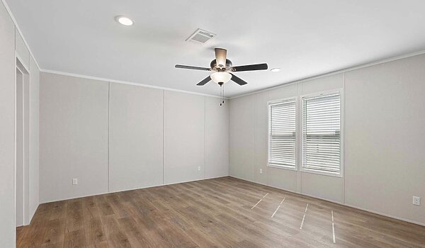 Redman Doublewides / RM3276A-3276H42496 Interior 126874