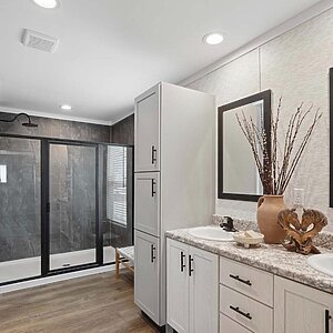 Redman Doublewides / RM3276A-3276H42496 Interior 126875