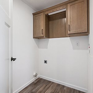 Northwood / L27615 Interior 128017
