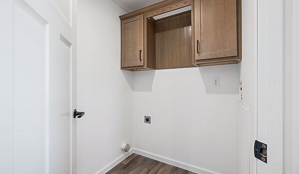 Northwood / L27615 Interior 128017