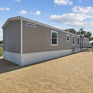 Northwood / L27615 Exterior 128019