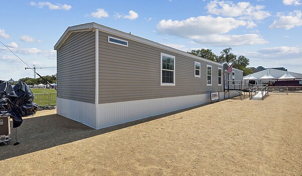 Northwood / L27615 Exterior 128019