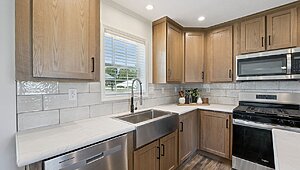Northwood / L27615 Interior 128008