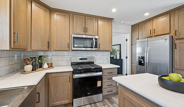 Northwood / L27615 Interior 128009