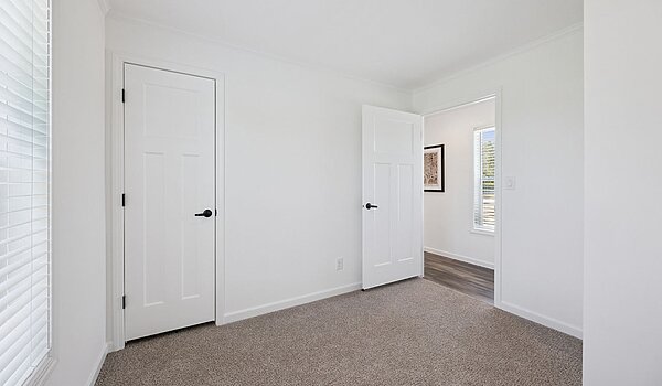 Northwood / L27615 Interior 128013