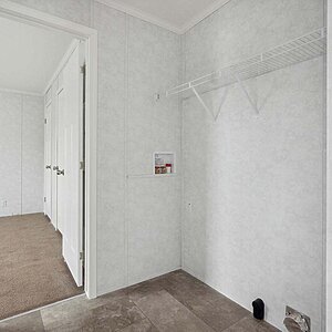 Northwood / F25206 Interior 128125
