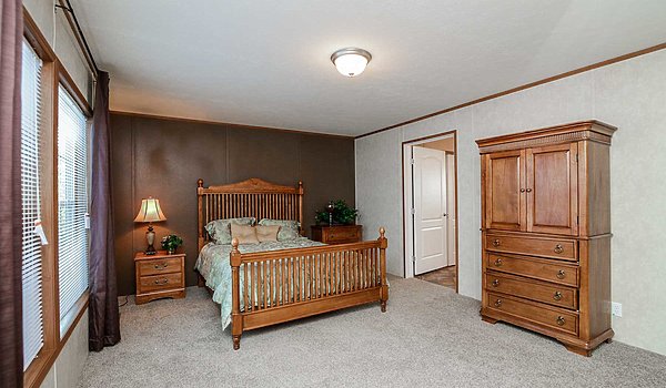 New Moon Sectional / A-46029 Bedroom 29963