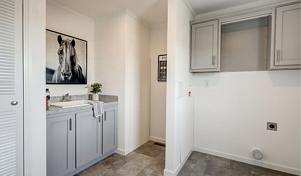 Northwood / A25612 Interior 128053