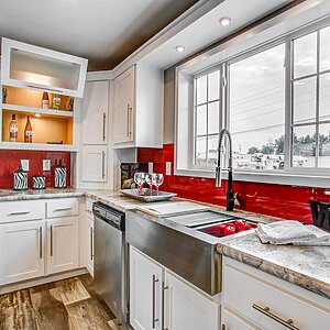 Northwood / A26009 Interior 128061