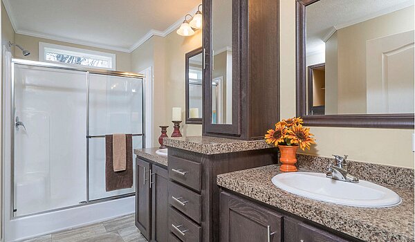 Northwood / A46033 Interior 128079