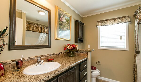 Northwood / A76450 Interior 128107