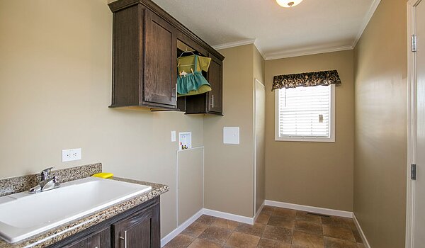 Northwood / A76450 Interior 128108