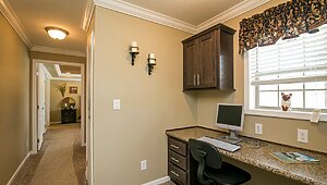 Northwood / A76450 Interior 128109