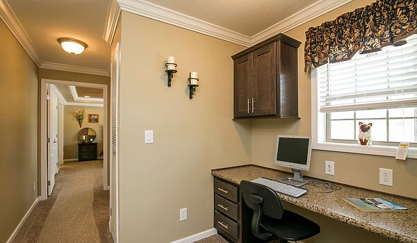 Northwood / A76450 Interior 128109