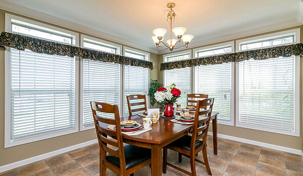 Northwood / A76450 Interior 128104
