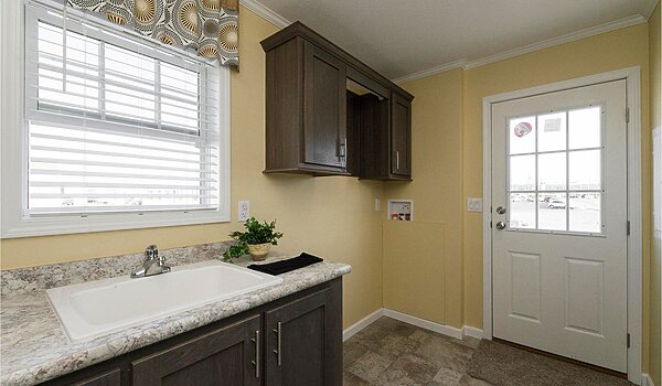 Northwood / A46653 Interior 128120