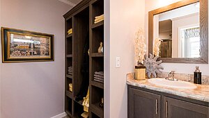 Northwood / A46653 Interior 128118