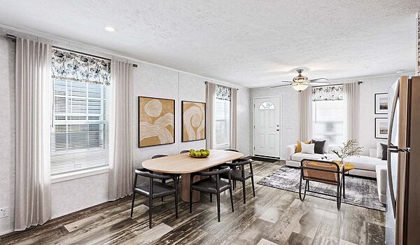 Northwood / L25208 Interior 128127