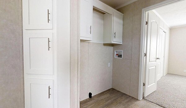 Northwood / L25208 Interior 128131