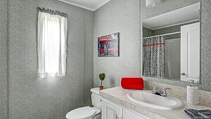 Northwood / L26004 Interior 127982