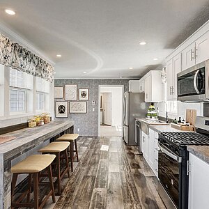Northwood / L27619 Interior 127999