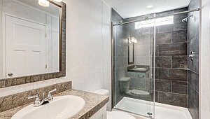 Northwood / L27619 Interior 128001