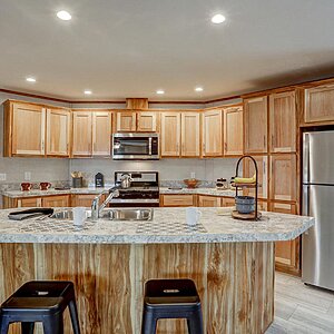 Northwood / Pursuit 122 Bedroom 127834