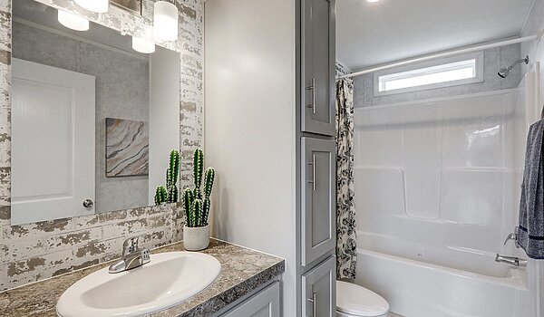 Northwood / 1666H22193 Interior 127896