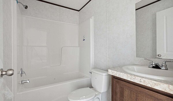 Advantage Single / L36626 Interior 127904