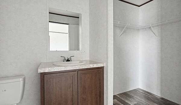 Advantage Single / L36626 Interior 127906