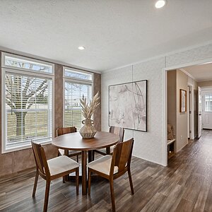 Northwood / 2856H32444 Interior 127923