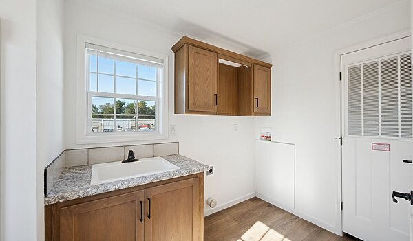 Northwood / 2856H32478 Interior 127941
