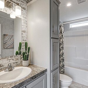 Northwood / 1676H32193 Interior 127960