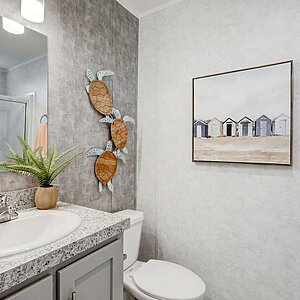 Northwood / 1676H32193 Interior 127961