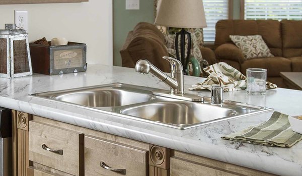 Genesis Series / The Charlevoix Kitchen 12115