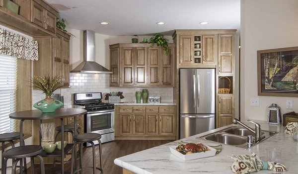 Genesis Series / The Charlevoix Kitchen 12107