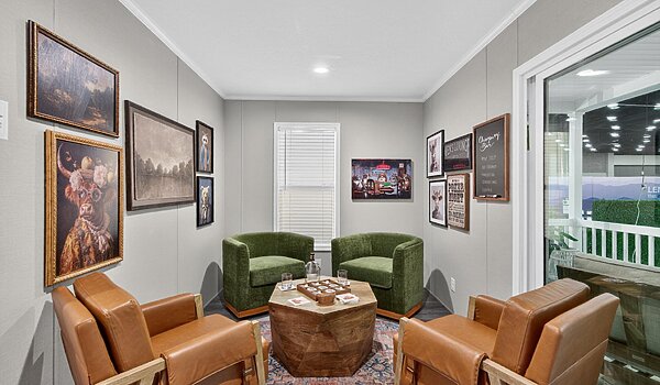 Paramount Sectional / Silverton 2856H32174 Interior 121933