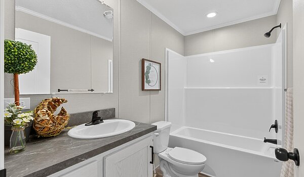 Paramount Modular / Silverton 2860 Interior 122015