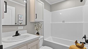 Paramount Singlewide / Westbrook 1676H32107 Interior 122054