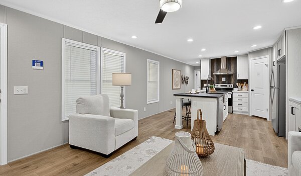 Paramount Singlewide / Westbrook 1676H32107 Interior 122044