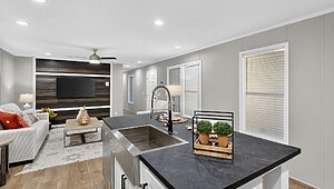 Paramount Singlewide / Westbrook 1676H32107 Interior 122047