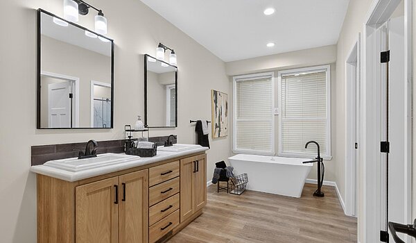 Genesis Series / Emerald Sky Interior 122071