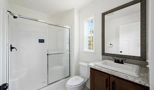 Ascend Series / Invite Max AS1666H32021 Bathroom 114759