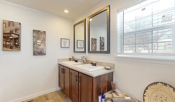 Ascend Series / Intrigue AS2848H32170 Bathroom 115044