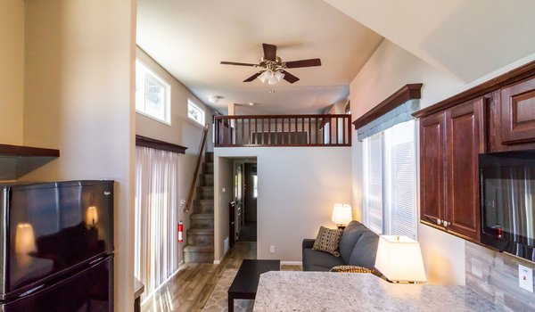 McKenzie / 12341P Interior 15801