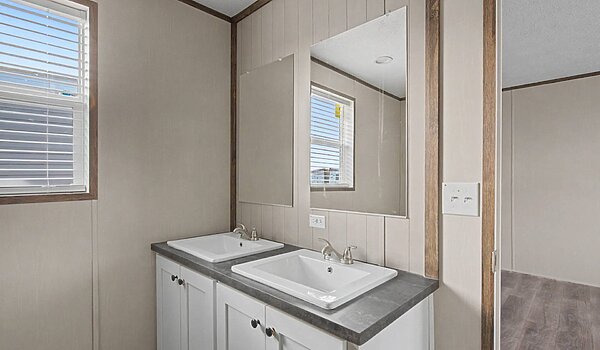 MiYO / Essence 35MYO16763BH Bathroom 121914