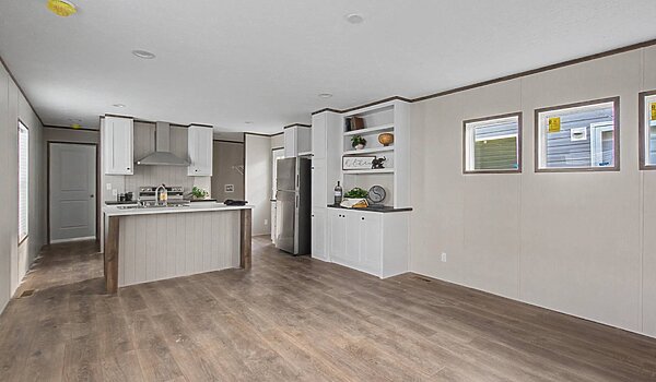 MiYO / Essence 35MYO16763BH Interior 121904