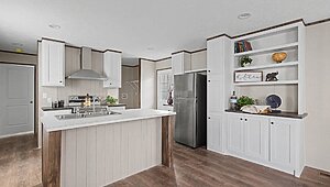 MiYO / Essence 35MYO16763BH Interior 121906