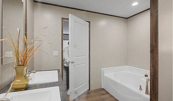 MiYO / Glimpse MYO28523A Bathroom 121900