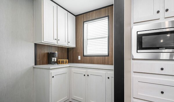 Vision / The Dark Nova 41VIS29603BH25 Interior 129299